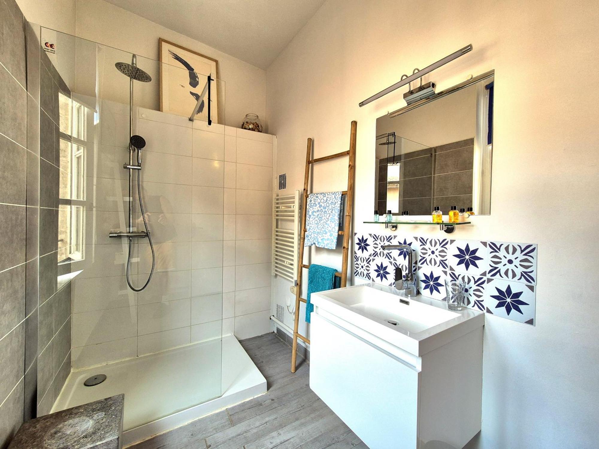 L'Artiste - Balcon - Clim Apartment Nimes Ngoại thất bức ảnh